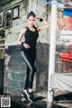 Beautiful Yoon Ae Ji poses glamor in gym fashion photos (56 photos) P13 No.c563d6